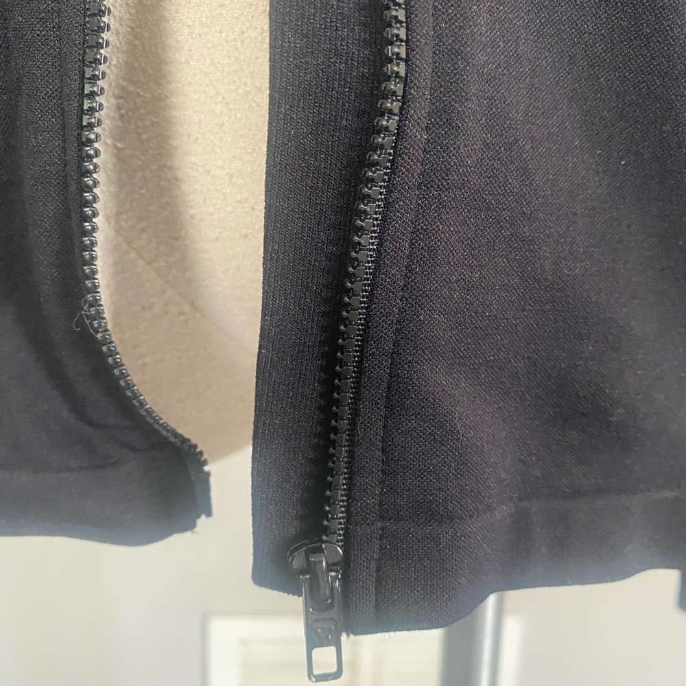 PINK Victoria's Secret Black Mesh Sleeve Sweatshirt - Picture 7 of 10